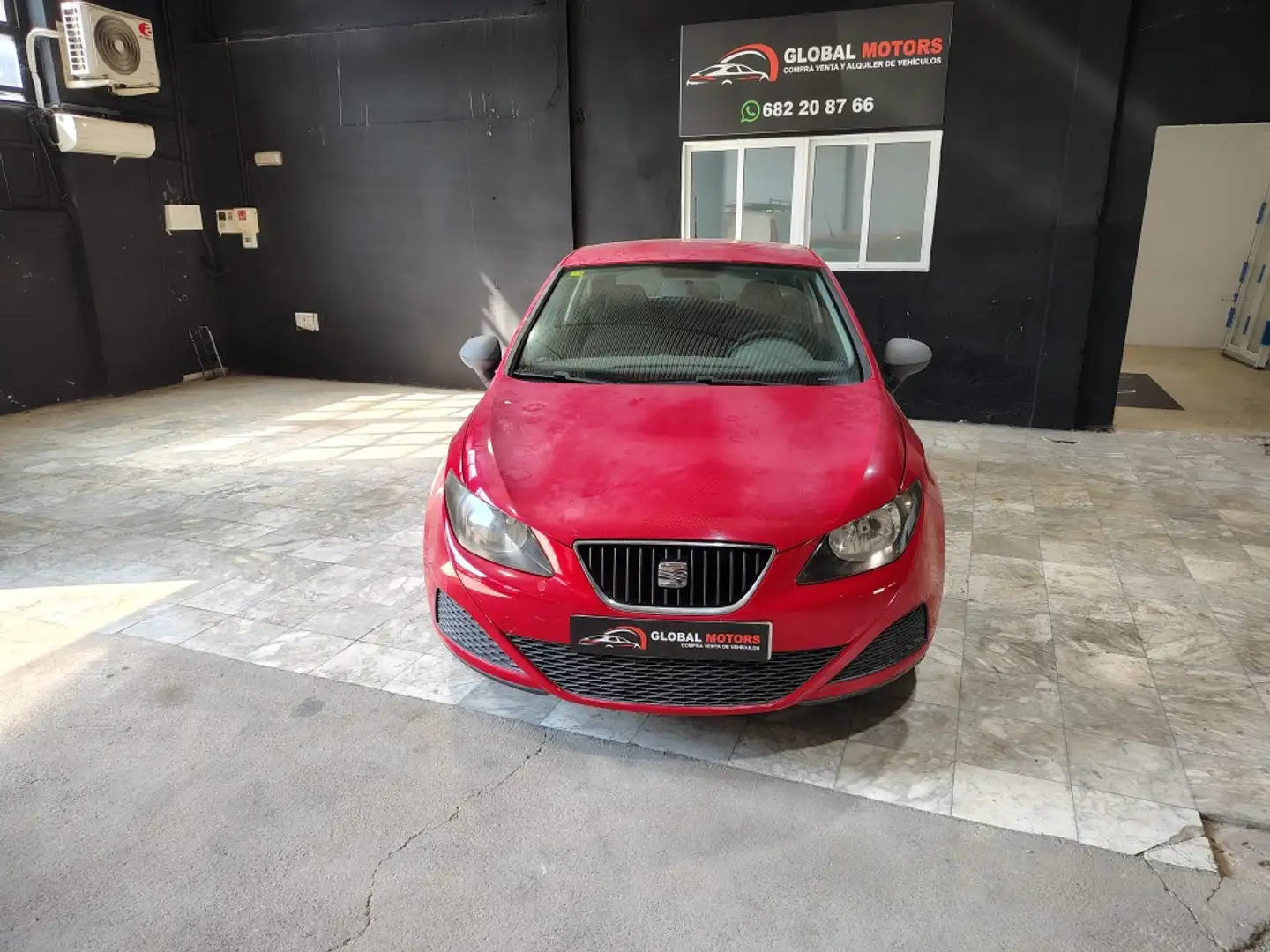 SEAT Ibiza 1.2 Reference Rojo - 1