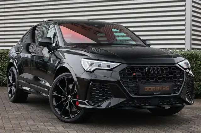 Audi RS Q3 Sportback 2.5 TFSI Pano l RS-design l Trekhaak l S