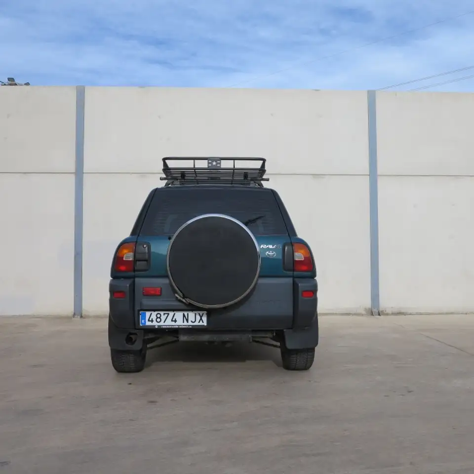 Toyota RAV4 Todoterreno Automático de 3 Puertas, foto 2