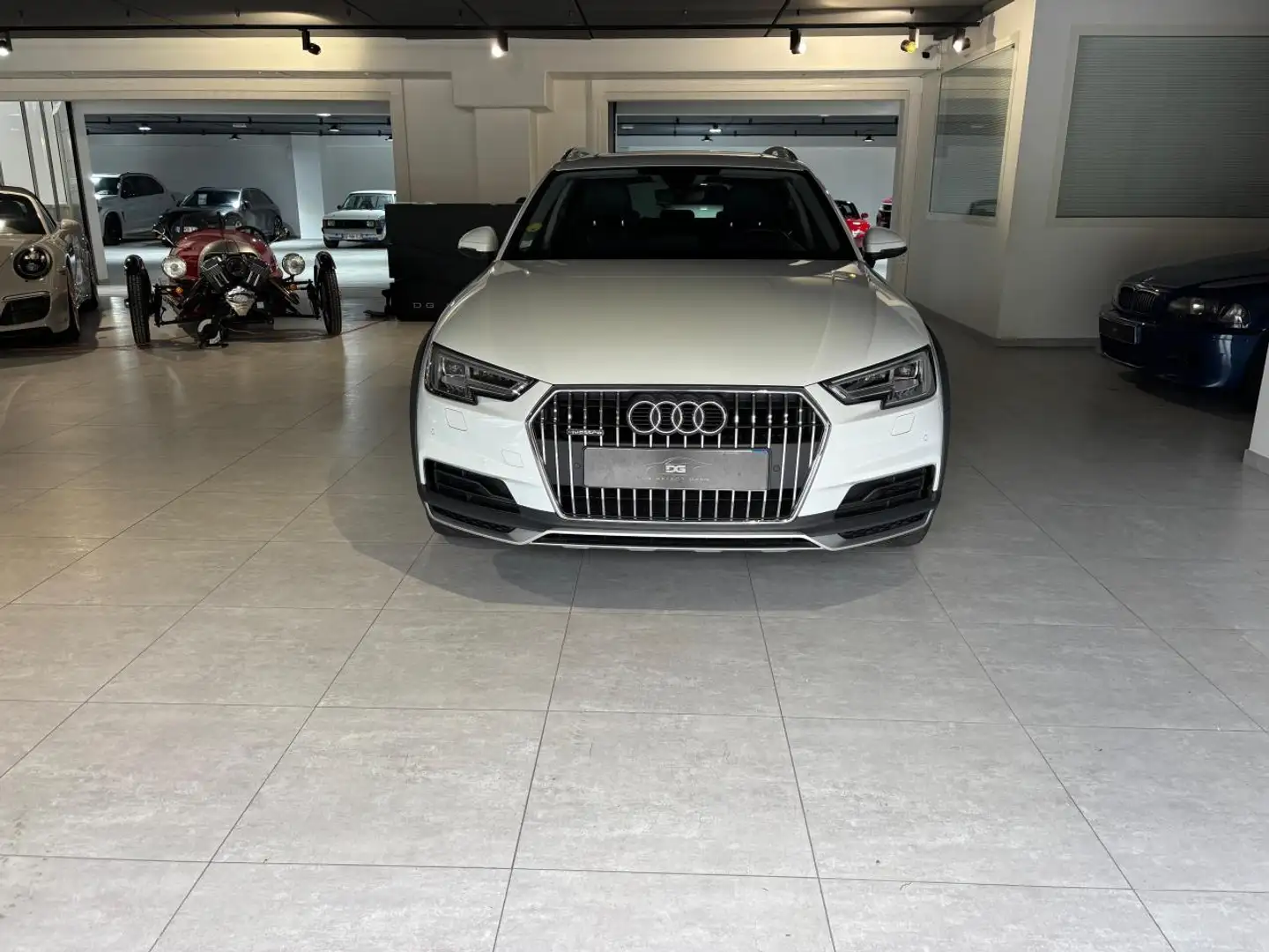 Audi A4 Allroad Quattro 2.0 TDI - S-tronic  ALLROAD 2016 BREAK Design Luxe Blanc - 2