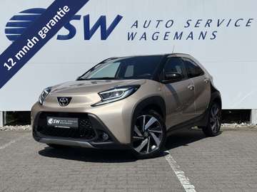 1.0 VVT-i S-CVT Premium | ACC | CarPlay | Keyless