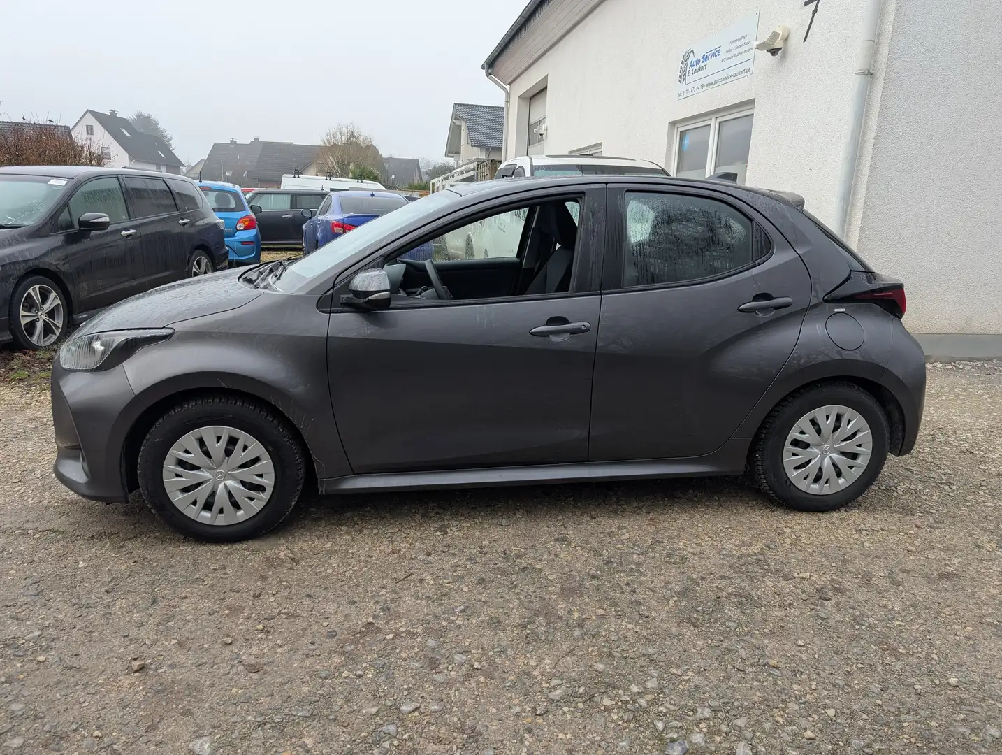 Mazda 2 1.5 Hybrid Pure/CarPlay/AndroidAuto/Klimaaut/SpHal Grau - 2