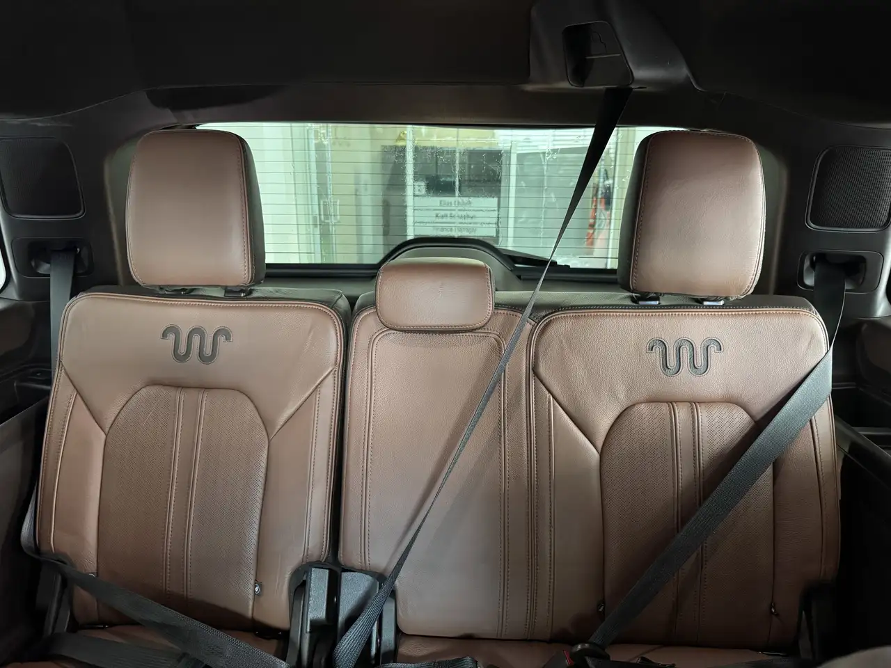 Ford Expedition снимка Ford Expedition