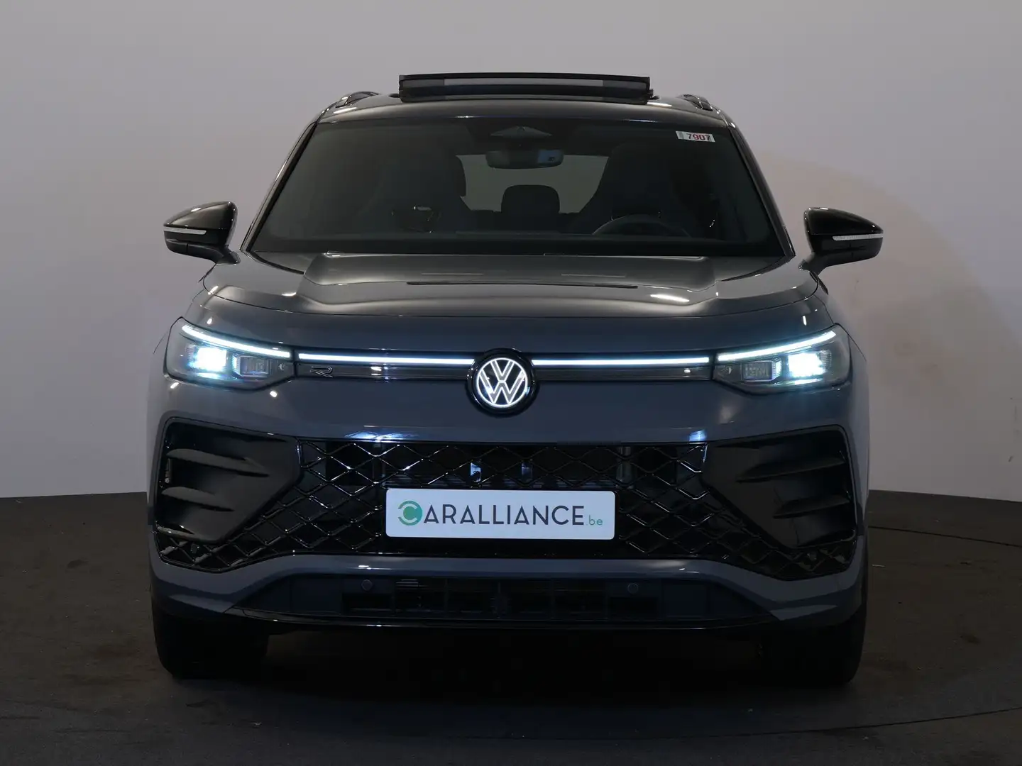 Volkswagen Tayron R-Line 1.5 eHybrid PHEV |Black Style|Pano|JA20| Gris - 2