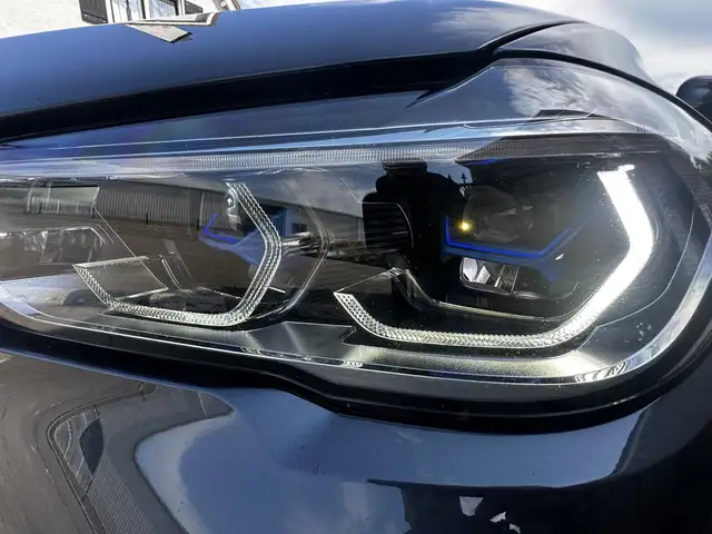 BMW X5 view 20