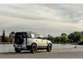 Land Rover Defender 110 D240 S - TH - Pano - 7zit - Luchtvering - 360° Argent - thumbnail 30