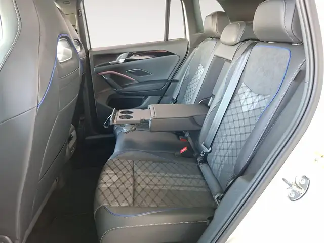 Volkswagen Tiguan Sport TDI 4MOTION DSG Ansicht 18