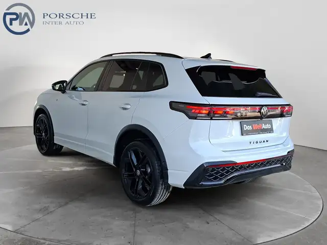 Volkswagen Tiguan Sport TDI 4MOTION DSG Ansicht 3