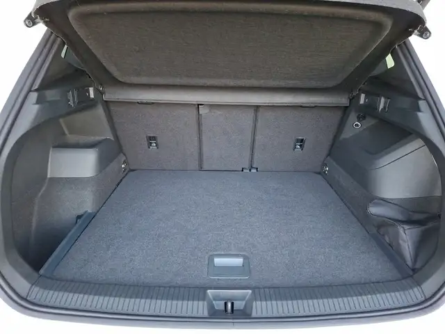 Volkswagen Tiguan Sport TDI 4MOTION DSG Ansicht 21