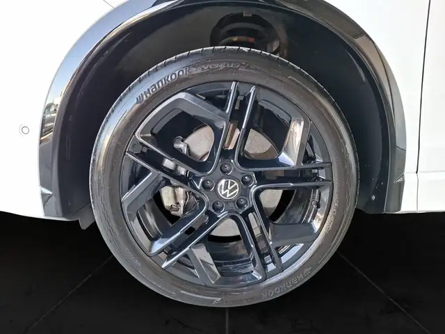 Volkswagen Tiguan Sport TDI 4MOTION DSG Ansicht 23