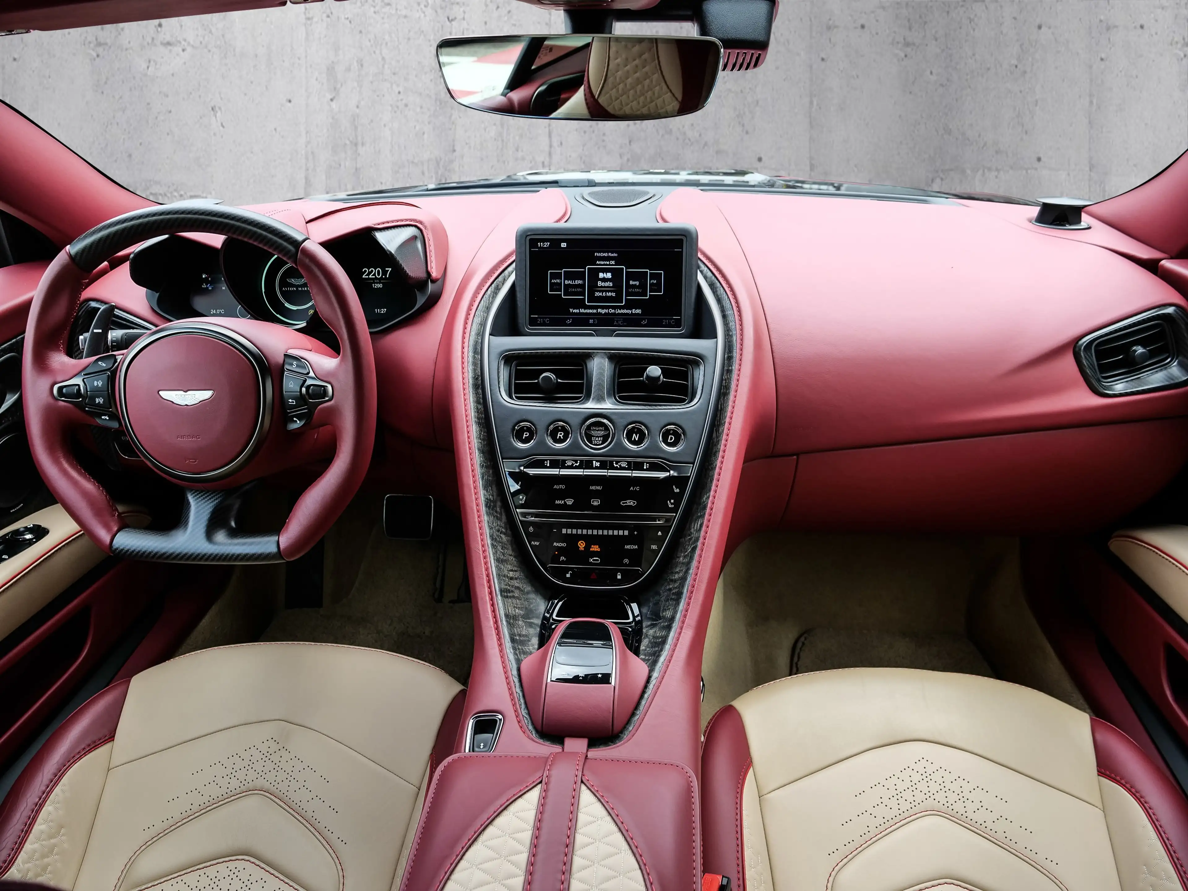 Aston Martin DBS Devine Red, Full Carbon — photo 8