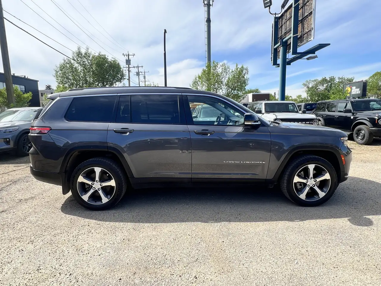 Jeep Grand Cherokee снимка Jeep Grand Cherokee