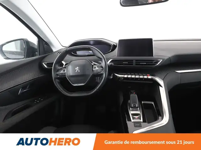 Peugeot 3008 view 13