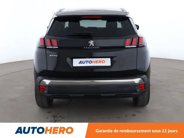 Peugeot 3008 view 5