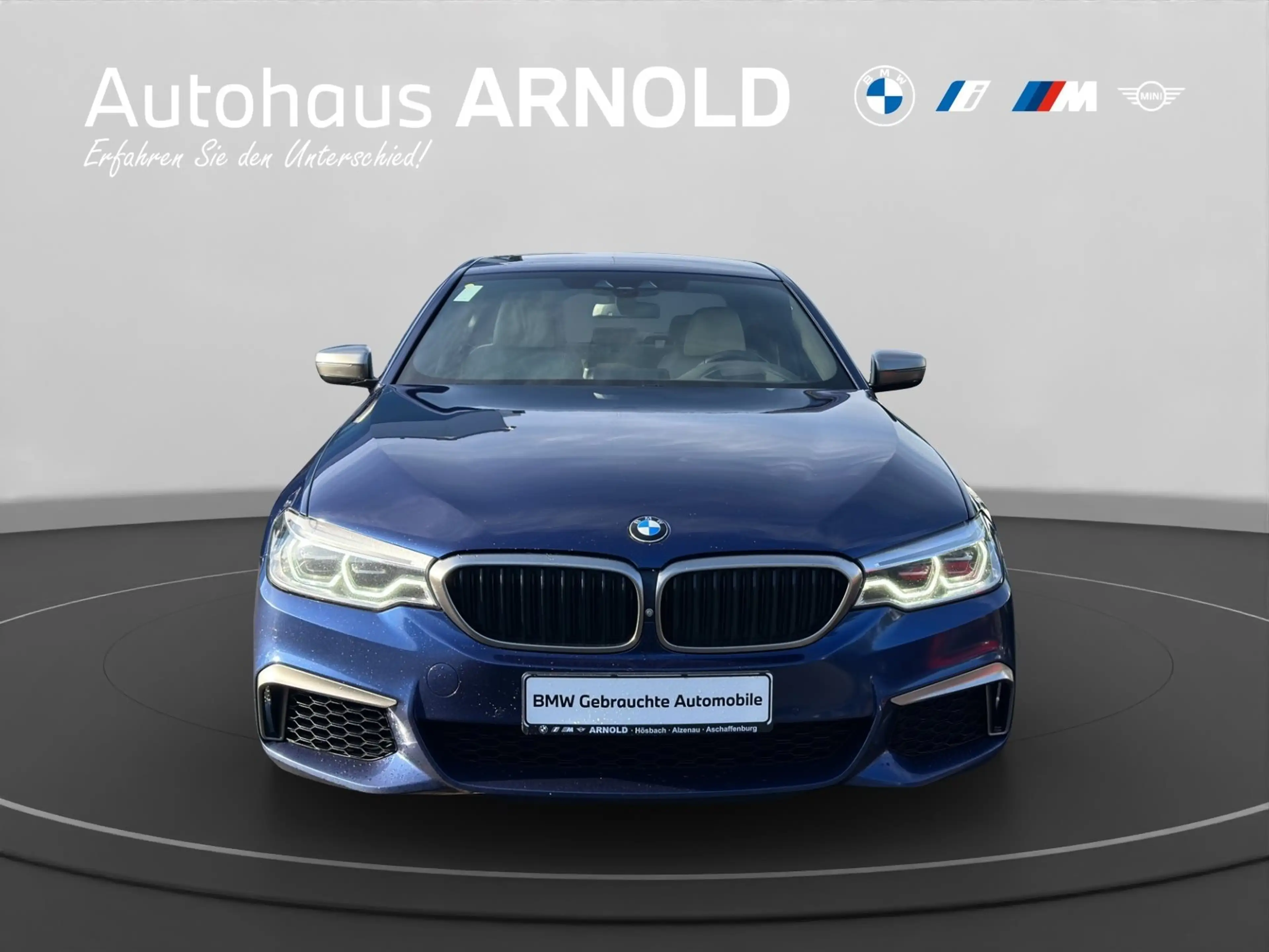 BMW 550 M550d xDrive Limousine Gestiksteuerung Head-Up — photo 2