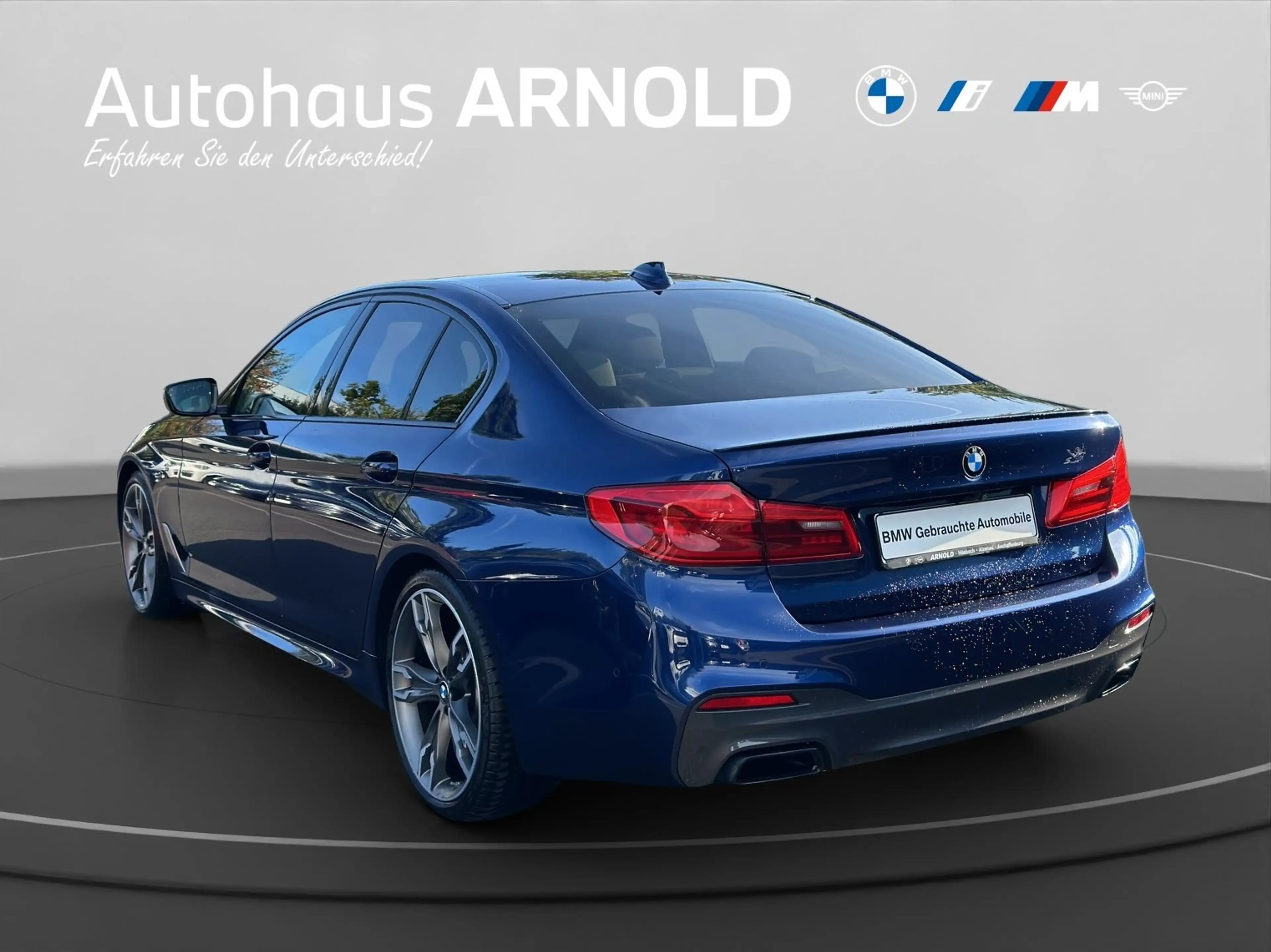 BMW 550 M550d xDrive Limousine Gestiksteuerung Head-Up — photo 6