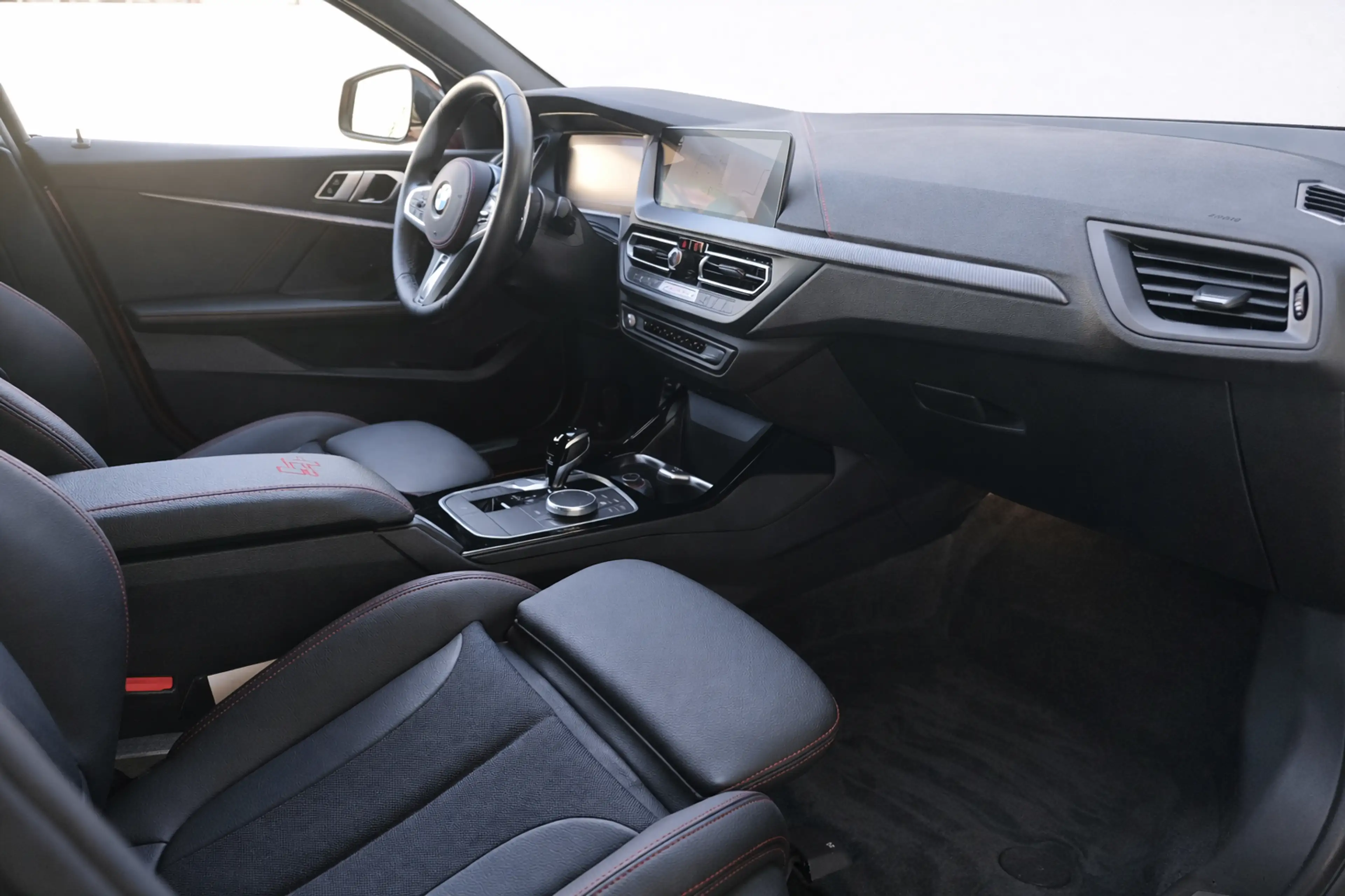 BMW 128 ti M-Sport*NAVI*SHZ*RFK*LHZ*SPORTSITZE — photo 9