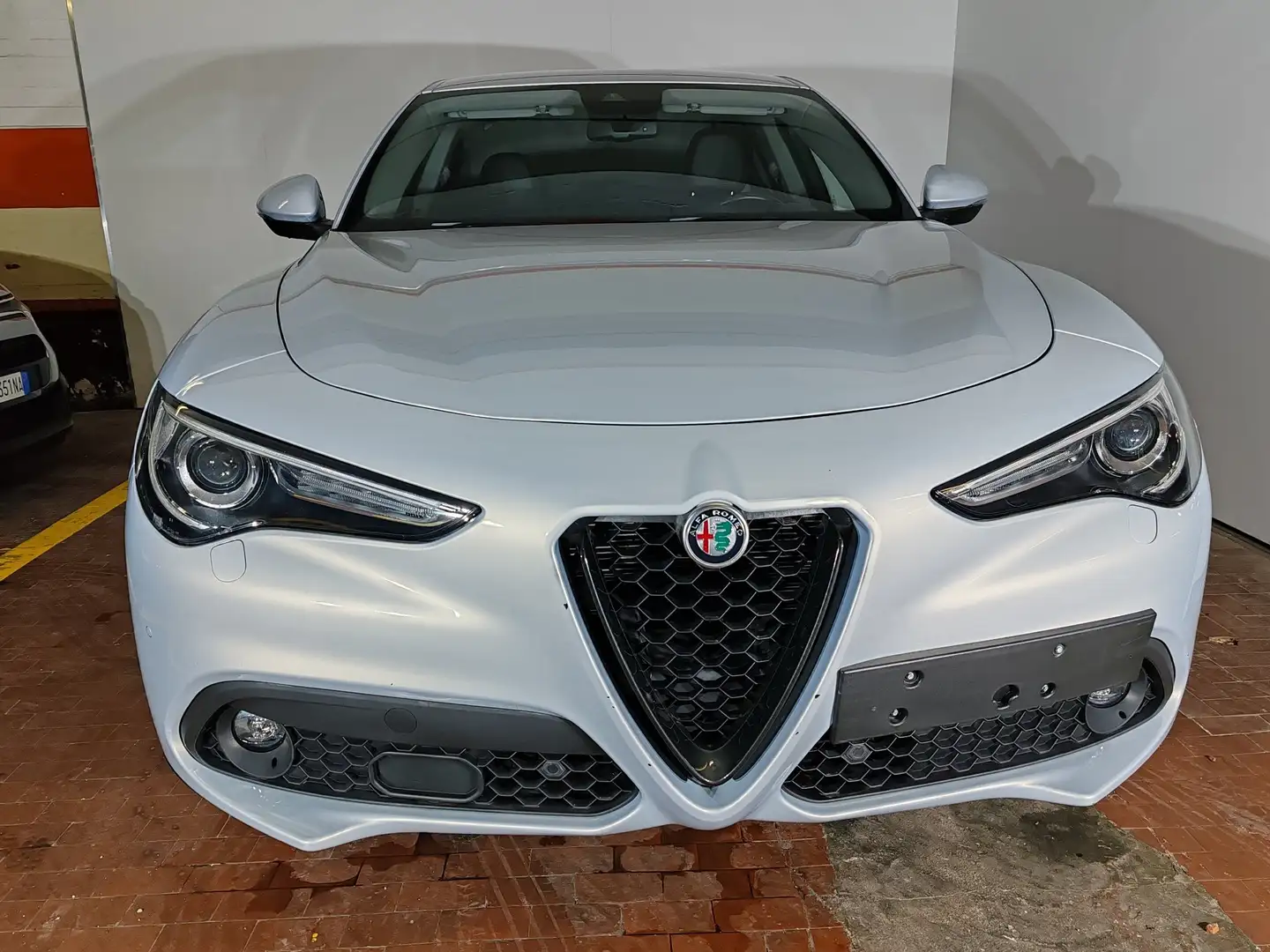 Alfa Romeo Stelvio 2.2d 190cv Sprint Q4 Navi+Palette al Vol.+Camera Білий - 2