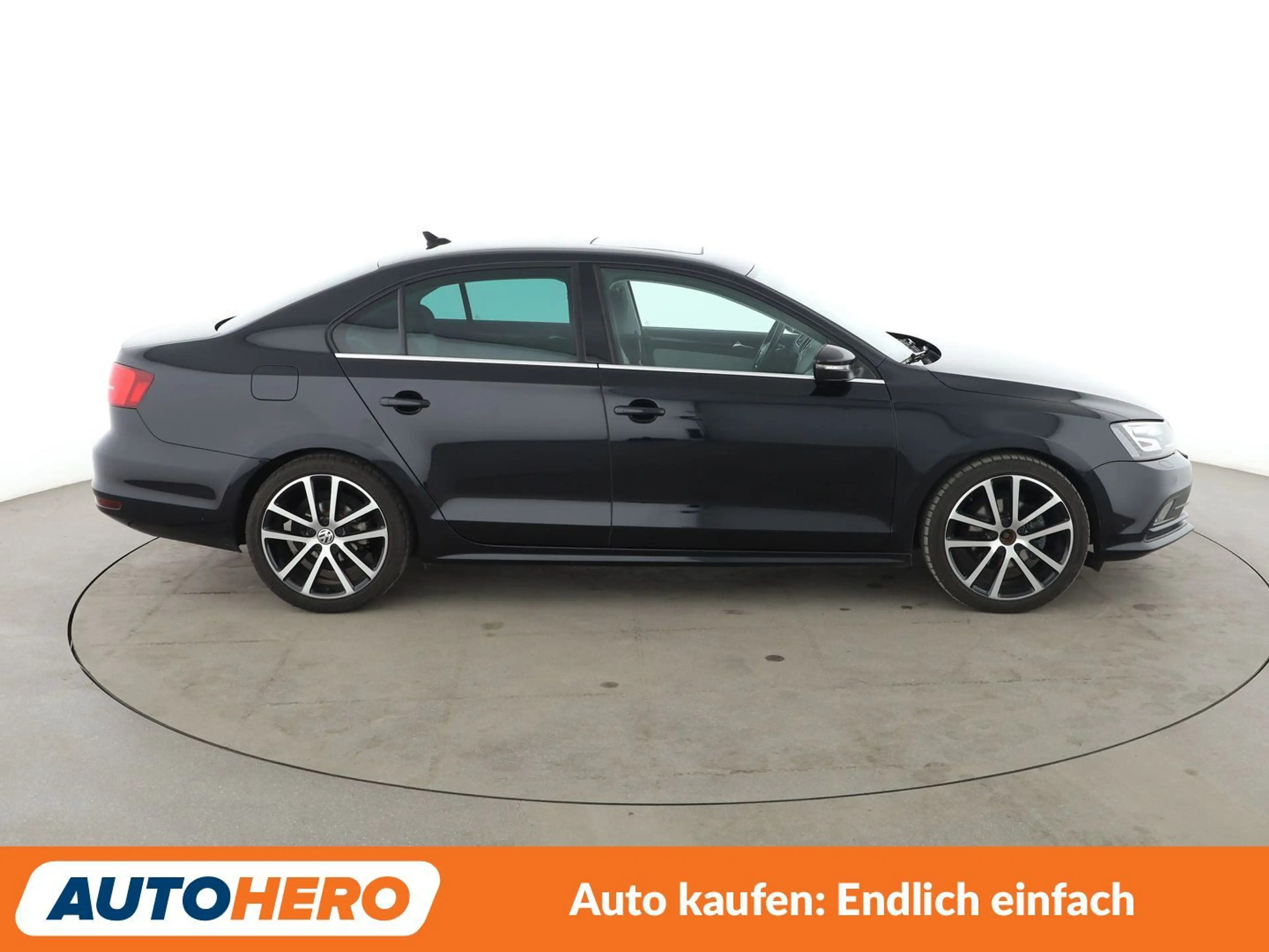 Volkswagen Jetta 2.0 TDI BlueMotion*NAVI*CAM*TEMPO*SHZ* — photo 7