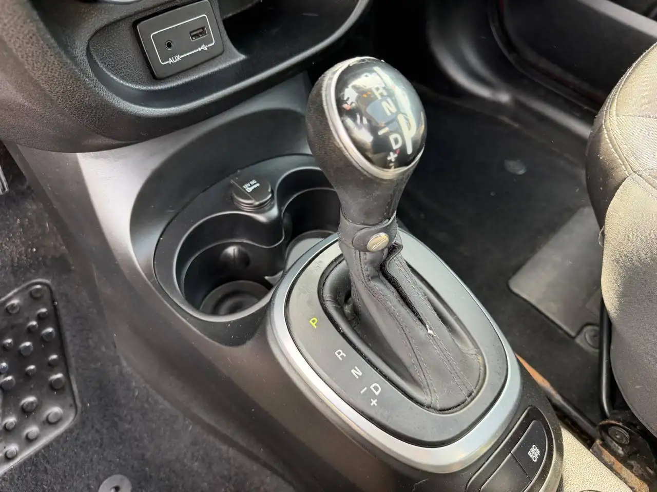 Fiat 500L снимка Fiat 500L