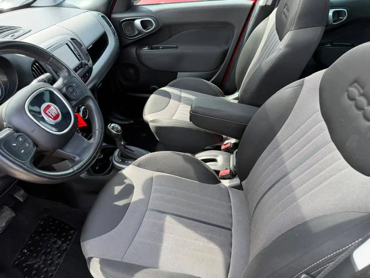 Fiat 500L снимка Fiat 500L