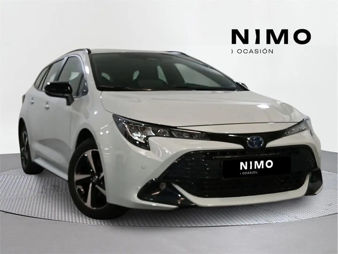 Toyota Corolla Touring Sports 140H Active Plus - 1