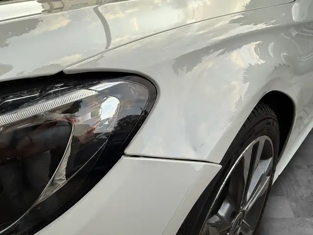 Mercedes-Benz C-Class view 15