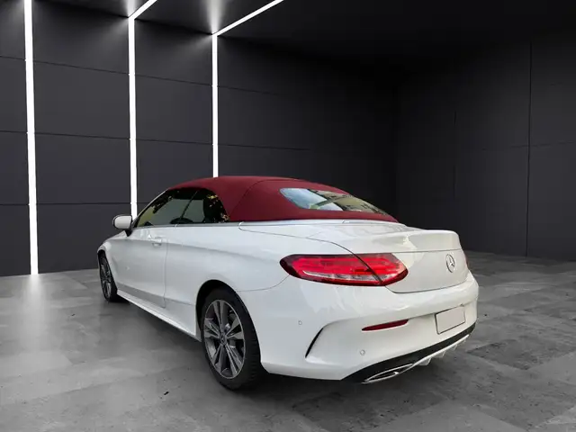 Mercedes-Benz C-Class view 2