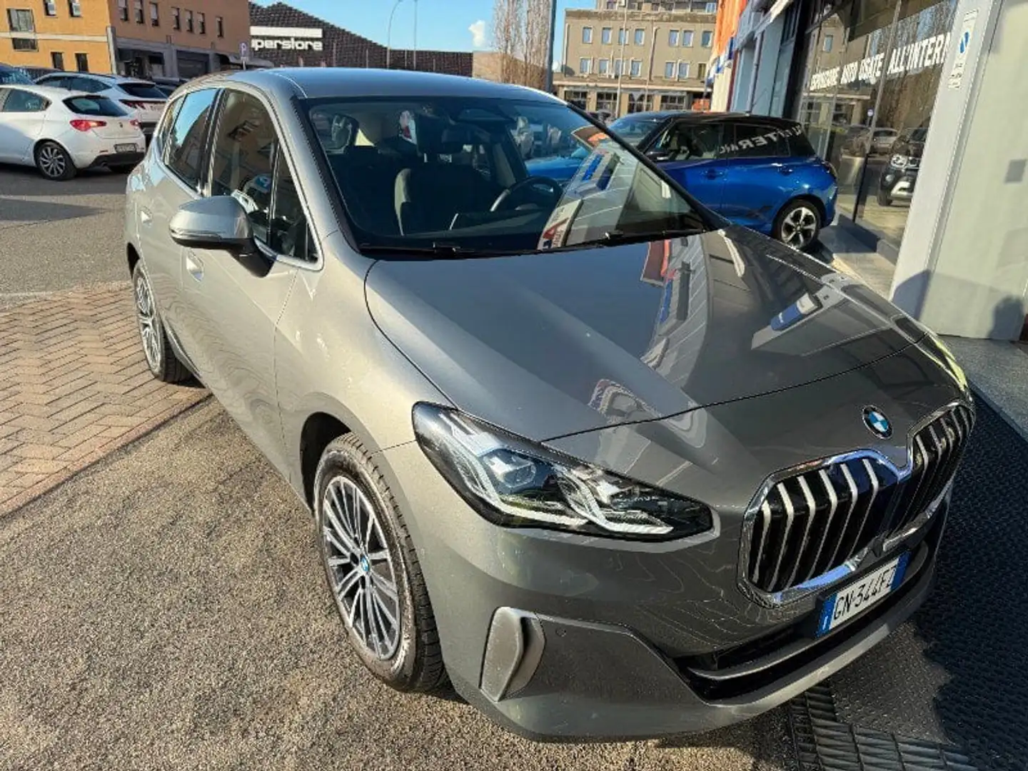 BMW 218 218d Active Tourer Luxury Gris - 1