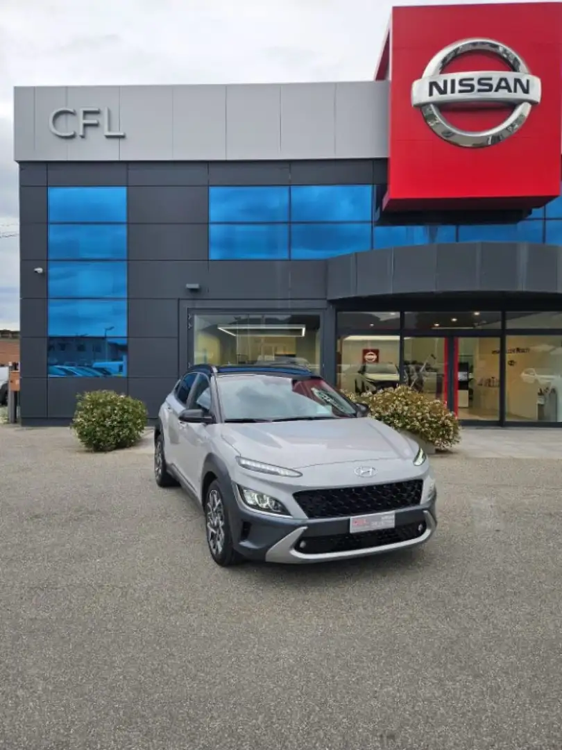 Hyundai KONA HEV 1.6 DCT XClass Gris - 1