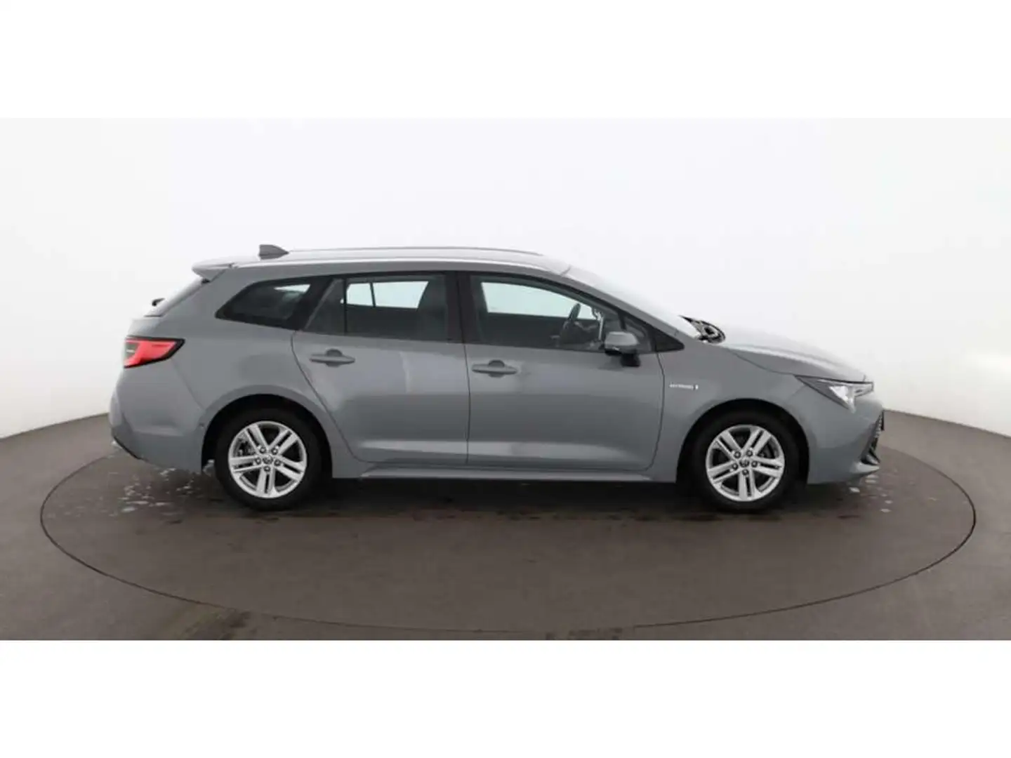 Toyota Corolla Touring Sports 1.8 Hybrid Aut LED R-CAM Grau - 2