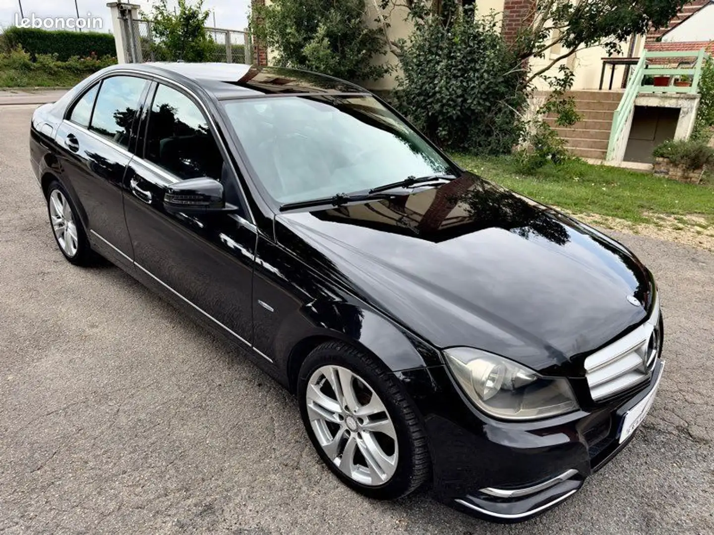 Mercedes-Benz C 180 Mercedes Benz C180 cdi w204 Avantgarde Noir - 2