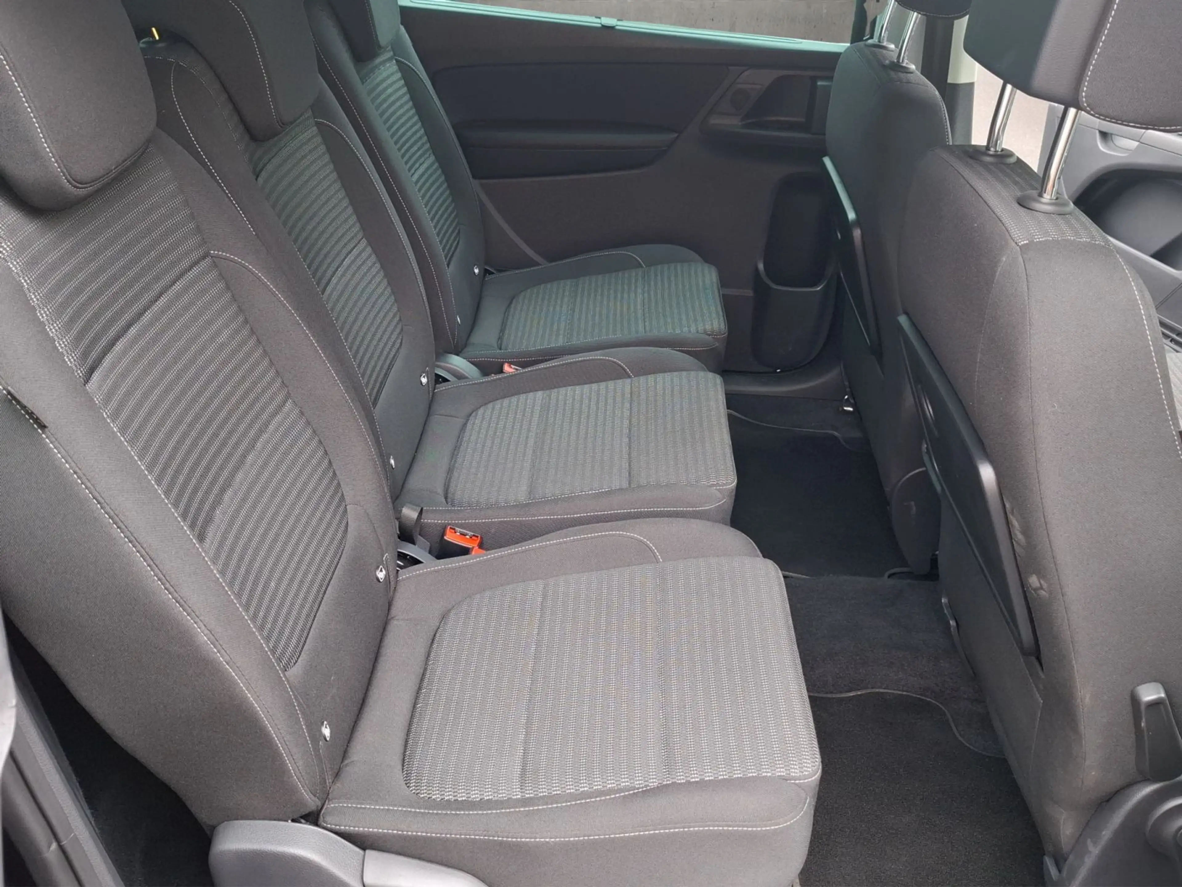 SEAT Alhambra 1.4 TSI 7-Sitzer  Xcellence Automatik, — photo 18