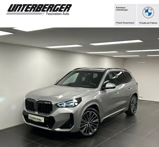 BMW X1 main image
