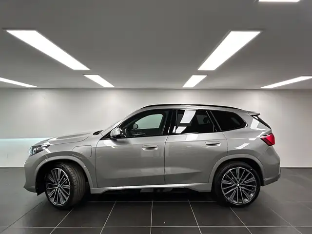 BMW X1 view 2