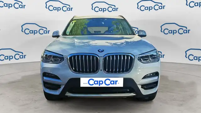 BMW X3 view 5