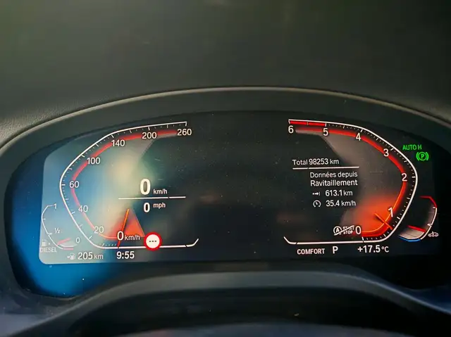BMW X3 view 12