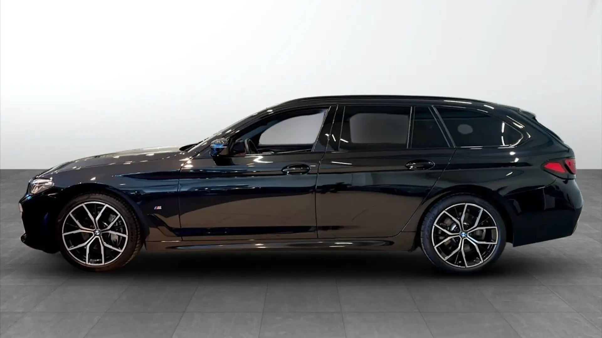 BMW 530 5 Touring d xDrive M Sport*HarmanKardon*HUD* Noir - 2