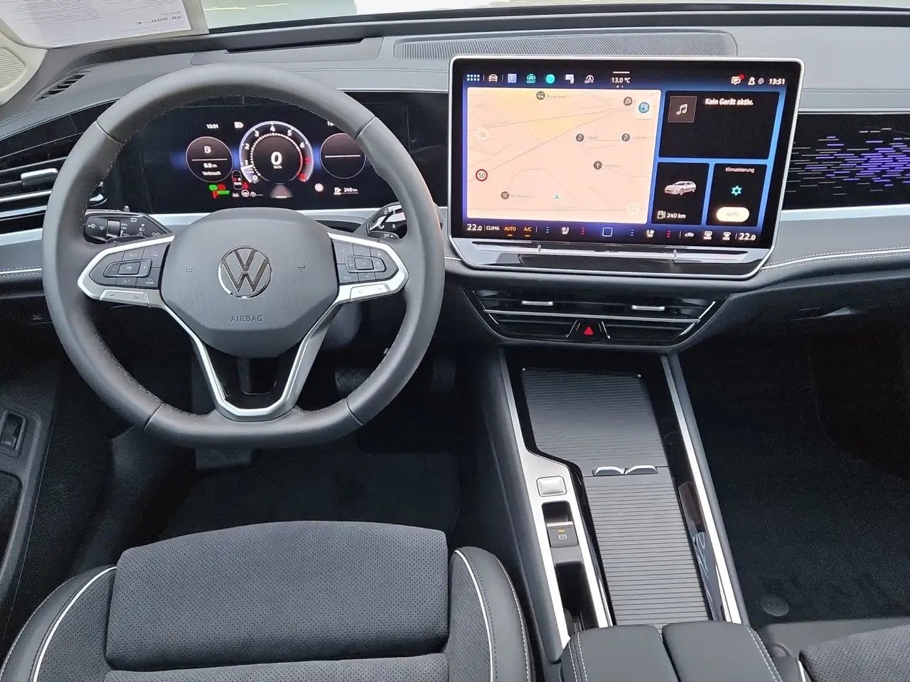 Volkswagen Passat Variant 1.5 eTSI DSG Elegance 9