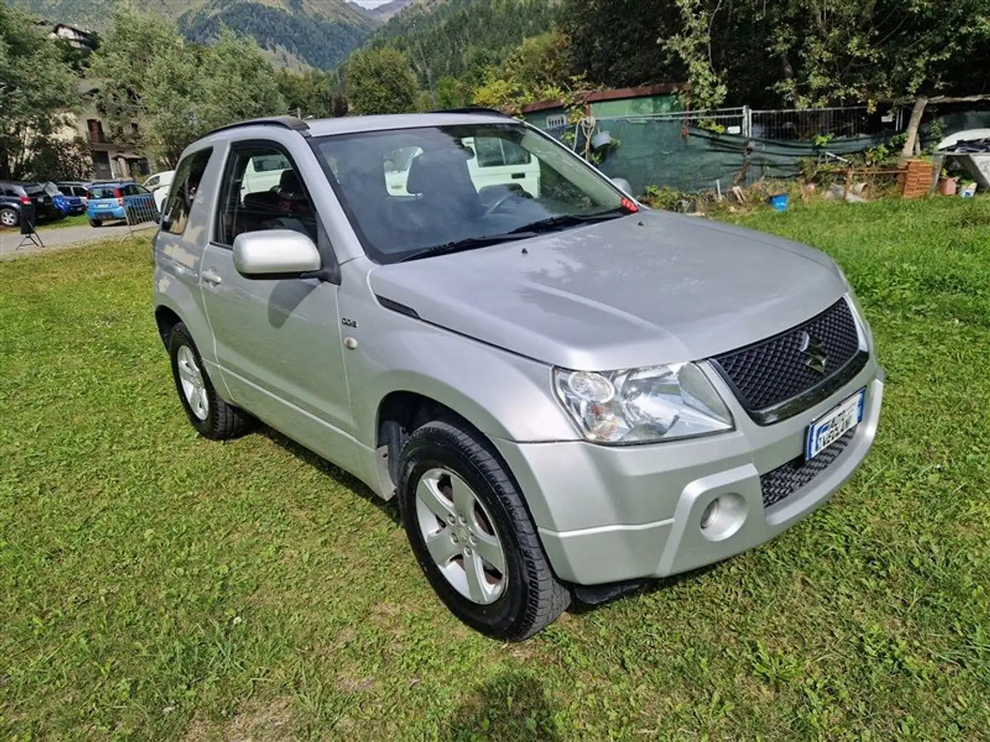 Suzuki Grand Vitara Grand Vitara II 2006 3p 1.9 ddis Argento - 2