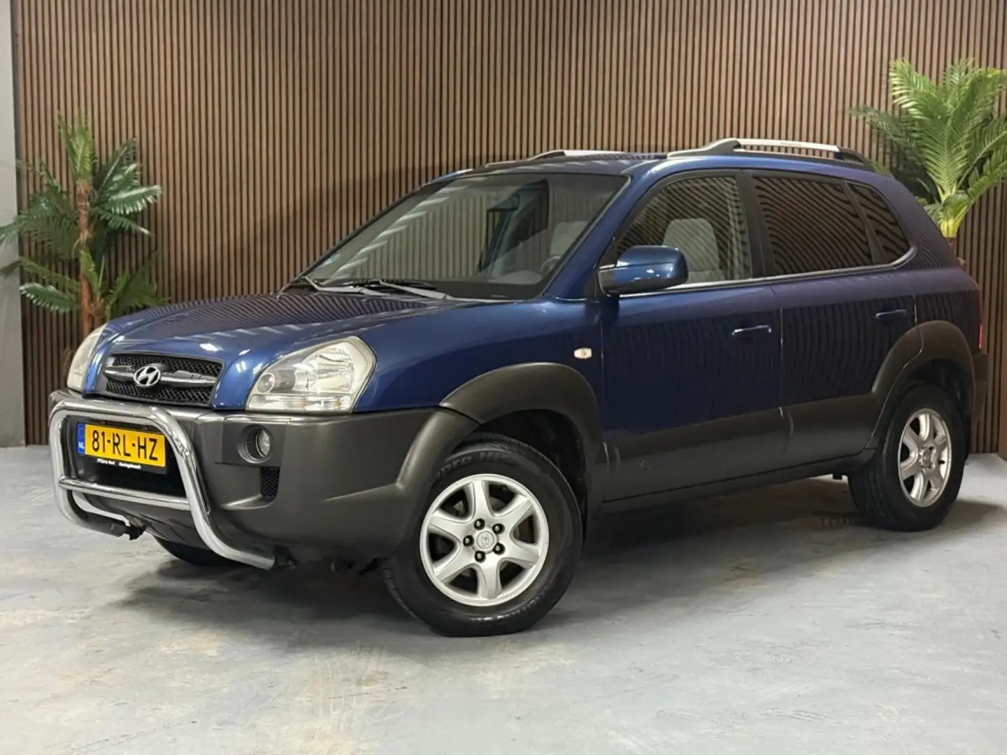 Hyundai TUCSON 2.0i Dynamic Blau - 1