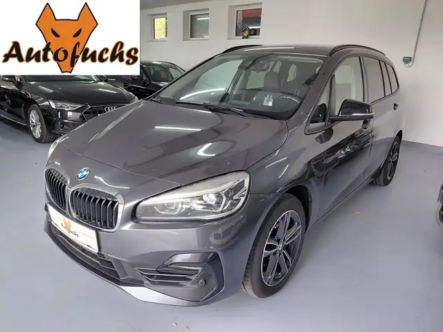 BMW 216 216 d Sport Line * LED, AHK, Kamera, Sportsitze, usw...*