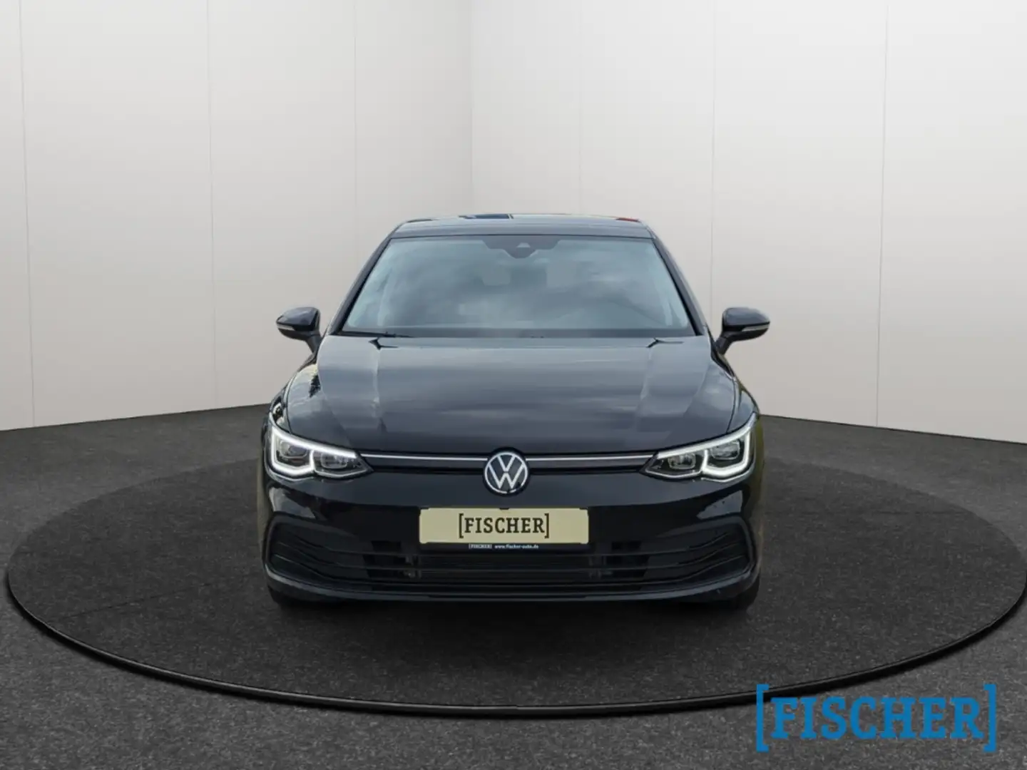 Volkswagen Golf VIII 1.5TSI Life LED AHK Navi SHZ ACC Panoramadach Schwarz - 2