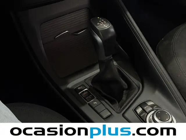 BMW X1 view 5