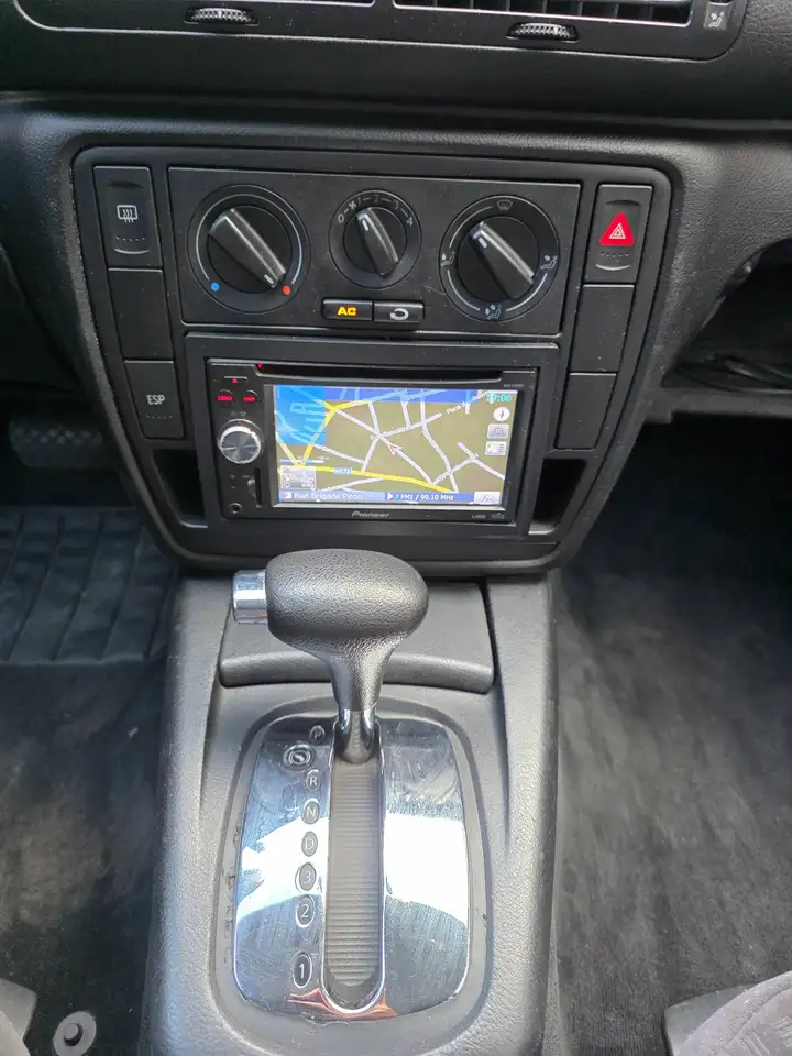 Volkswagen Passat Variant 1.9 TDi Highline, foto 10