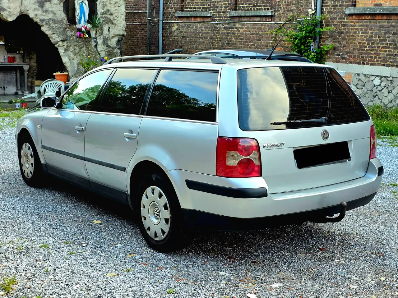 Volkswagen Passat Variant 1.9 TDi Highline, foto 3