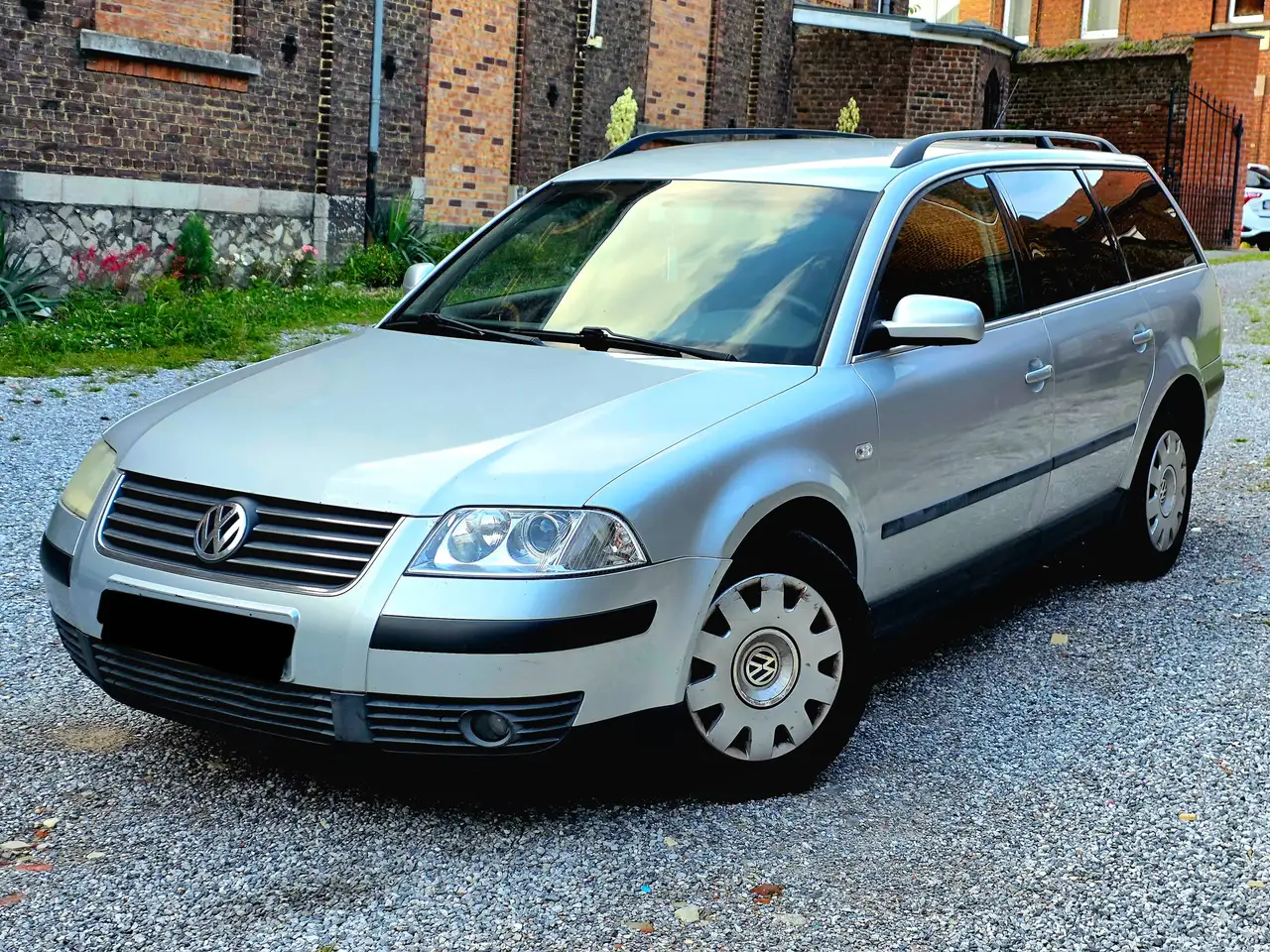 Volkswagen Passat Variant 1.9 TDi Highline, foto 2