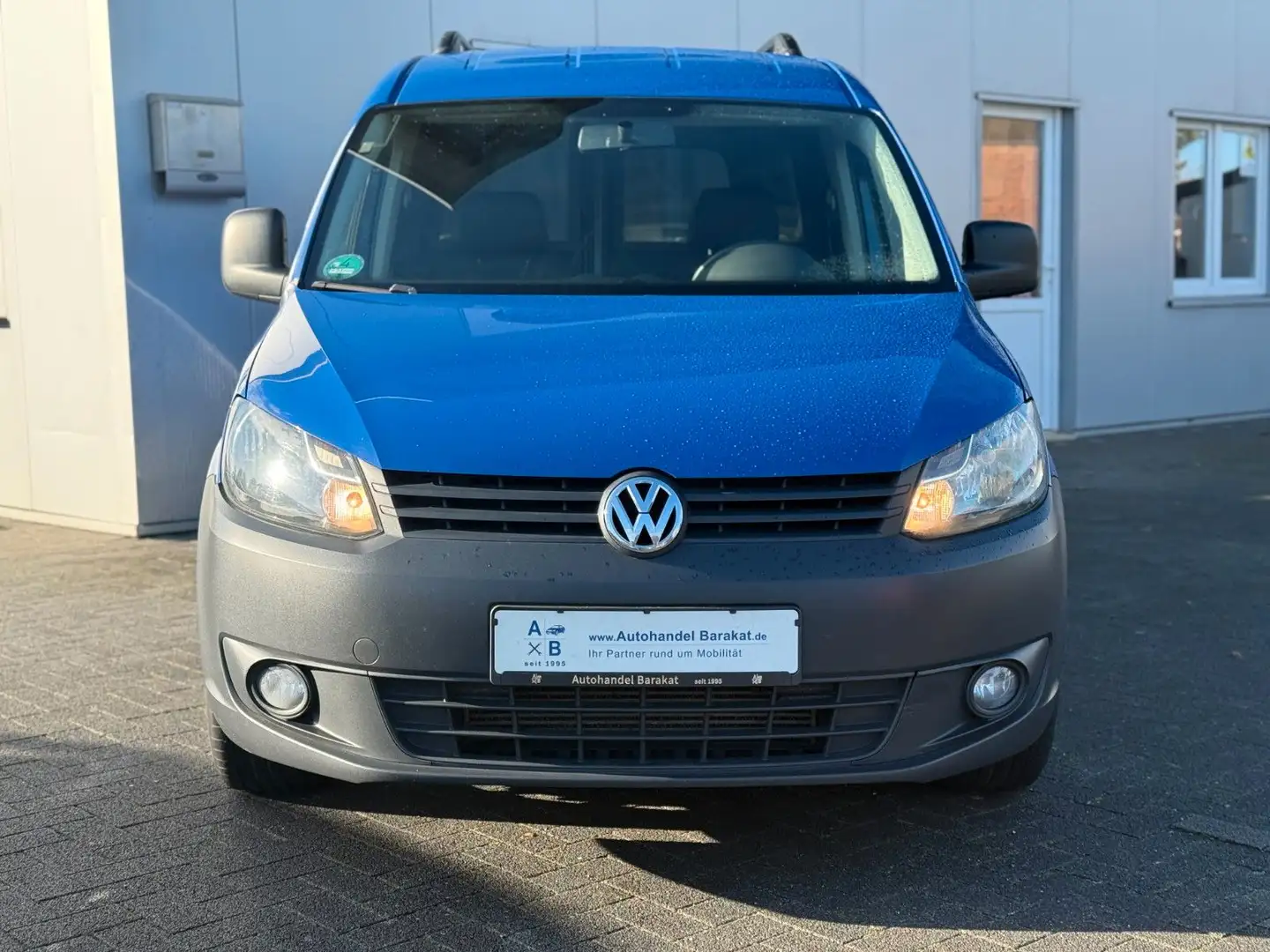 Volkswagen Caddy Kasten Maxi 1.6 TDI 2.Hd Ideal als Camper Bleu - 2