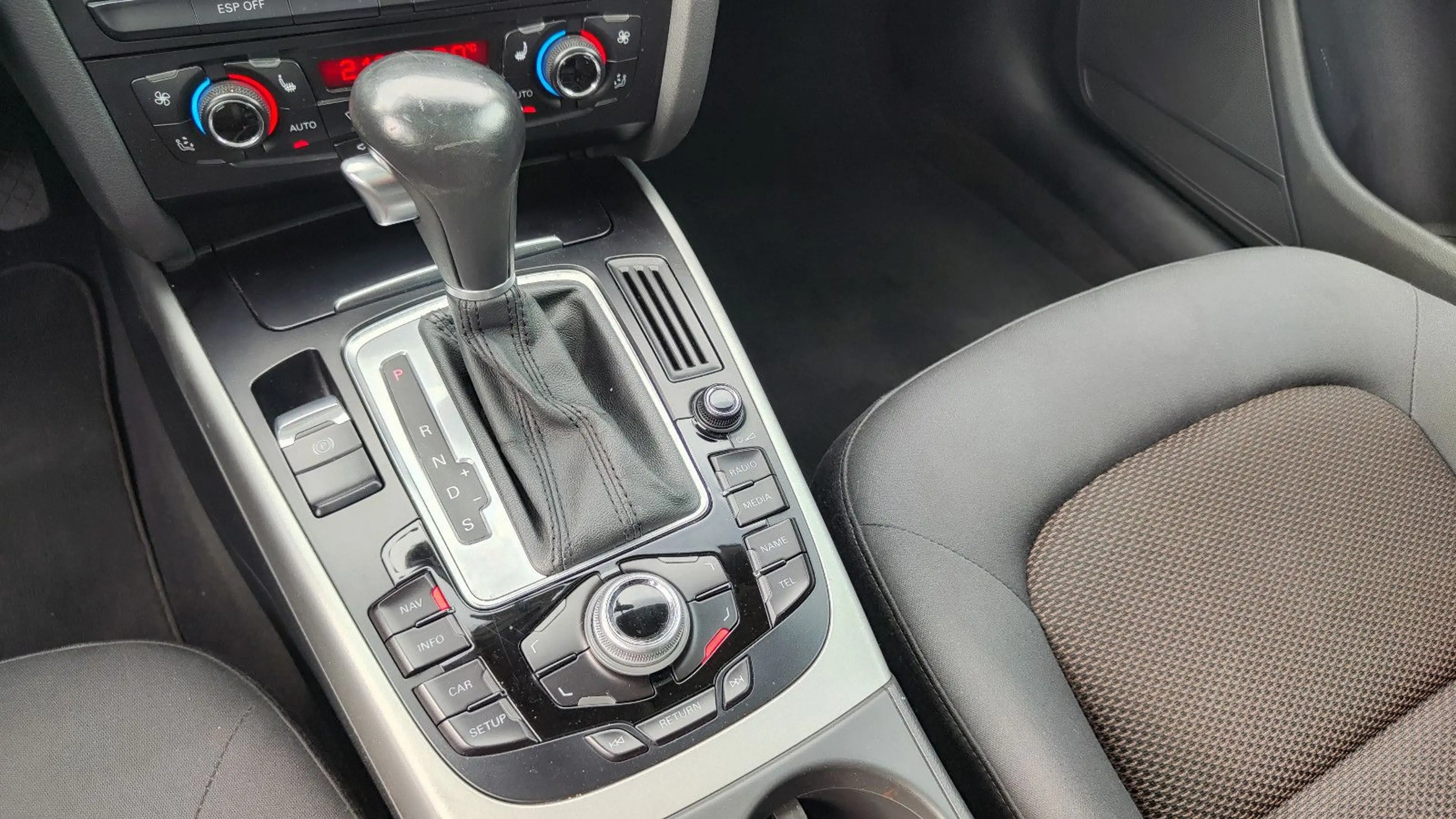 Audi A4 allroad quattro 2.0 TFSI Aut. Xenon*Navi*Pano — photo 23