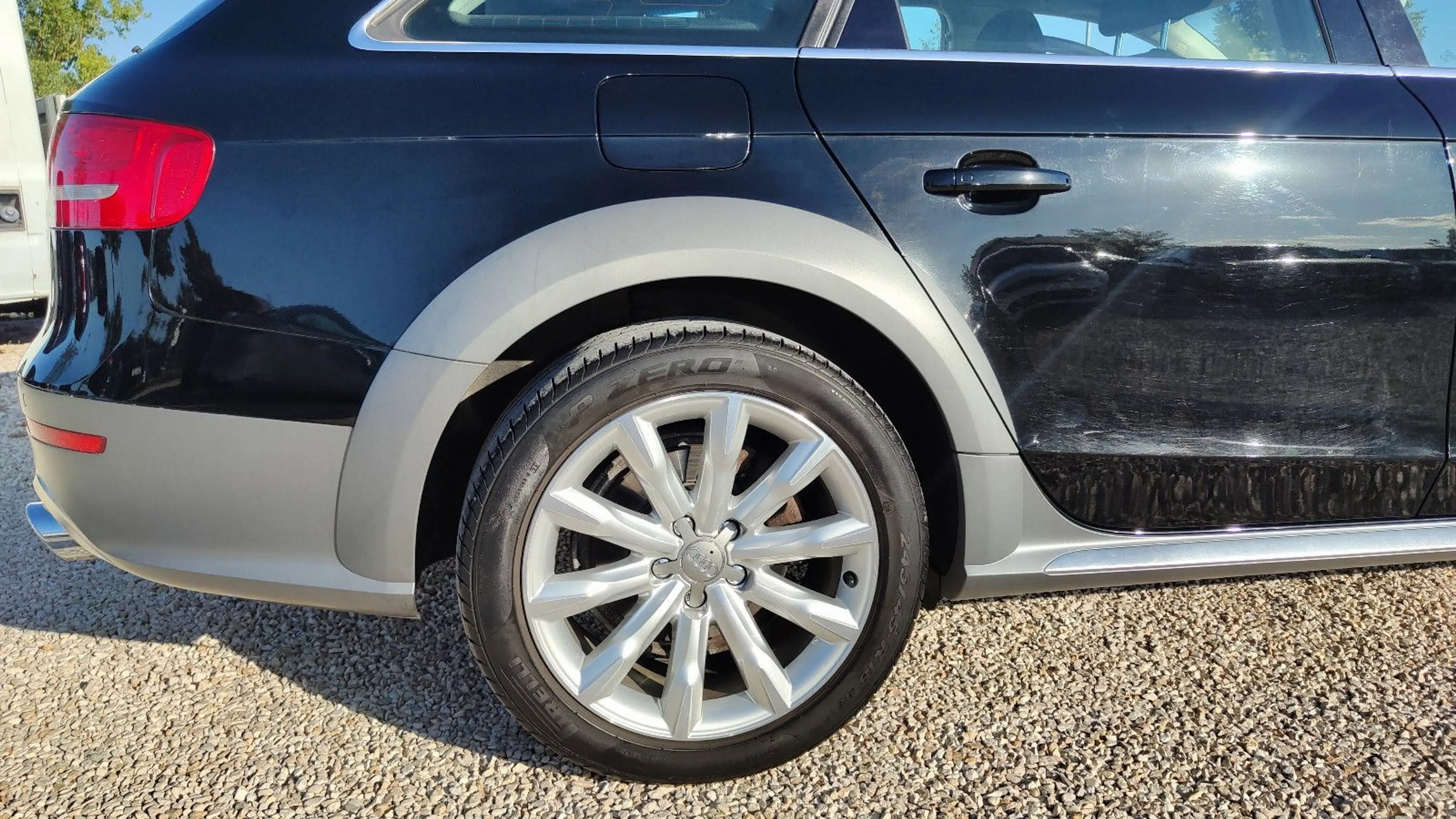 Audi A4 allroad quattro 2.0 TFSI Aut. Xenon*Navi*Pano — photo 8